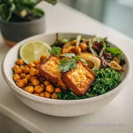 Recetas Veganas with Crispy Tofu & Tahini Dressing